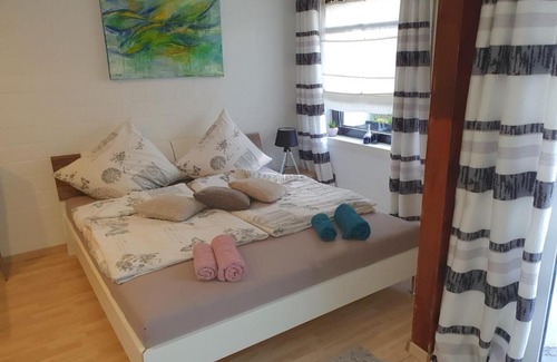 Straelen Apartment | Privat Apartaments , eigene Eigang, eigene Badezimmer, und eigene Küche