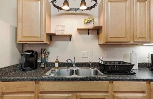 Portsmouth Apartment | Private 1 Bed Apt - Historic Olde Towne Portsmouth