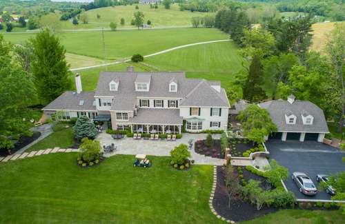 Paoli House | Private 1 Bedroom Suite at French Country Estate