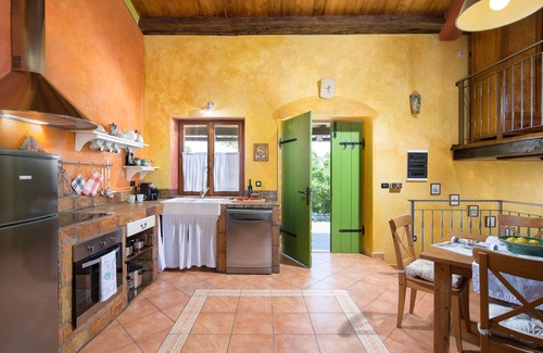 Rasa Villa | Private 2 bedroom Villa in Istria with swimming pool,away from it all'