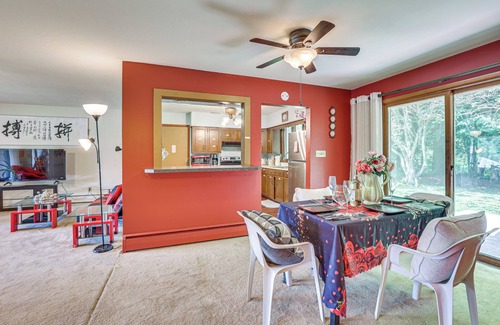 Grove City House | Private 5-Acre Lake: Pet-Friendly Grove City Home