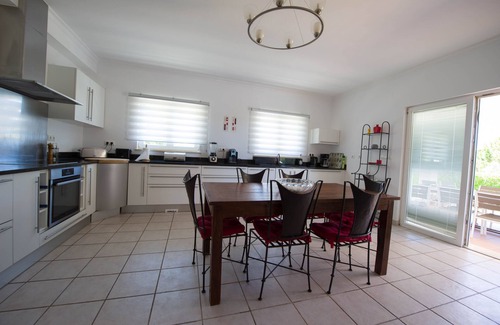 Vale de Parra Villa | Private, 5 bedroom, 6 bathroom villa with views of sea and nature reserve.
