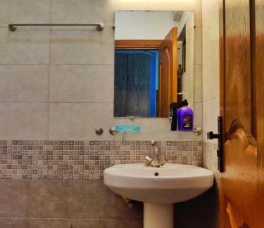 F-7 Sector Apartment | Private and Charm 1Bed Apartment- AC- WiFi- Self-CheckIN