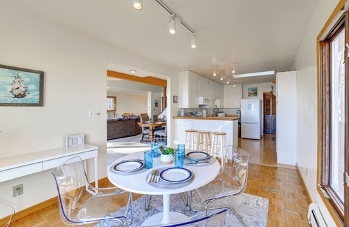 Menominee Cottage | Private Beach & Deck: Spacious Lake Michigan Home