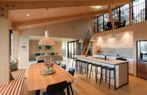 Matapouri House | Private Beach Sanctuary - Matapouri Holiday Home