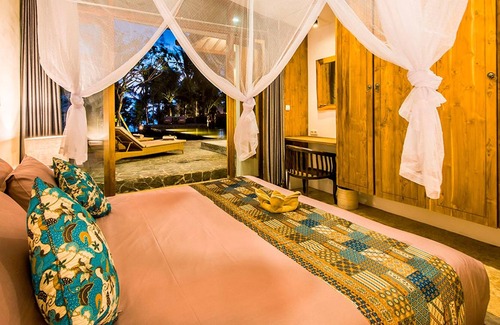 Melaya Villa | Private Beachfront Villa with Pool - The Melaya Villas