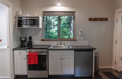 Crescent City Cabin | Private Cabin in the Redwood Forest