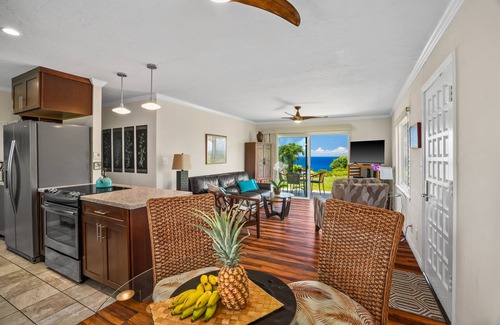 Princeville Condo | PRIVATE CORNER UNIT WITH SPECTACULAR OCEAN FRONT VIEWS