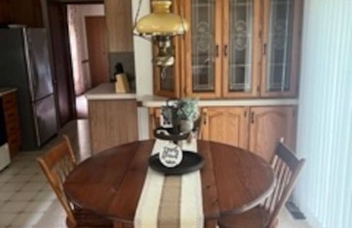 Berkeley Cottage | Private Cottage on Horse Farm in Williamsburg!