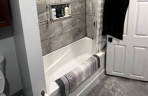 Cramahe Apartment | Private Country Bachelor pad
