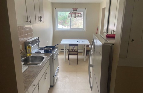Deep River Apartment | Private Cozy Room in Downtown Deep River