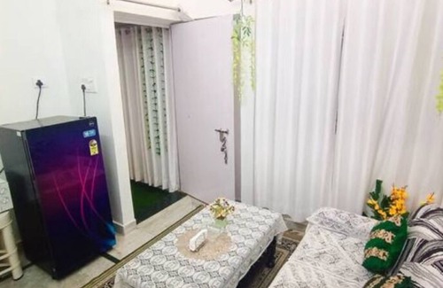Indira Nagar House | Private Cozy Stay in a Bungalow !