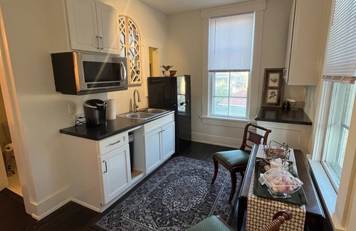 Dayton Apartment | Private Downtown Luxury Penthouse 2 Bedroom