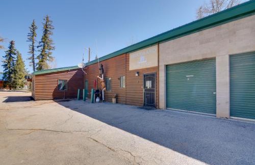 Duck Creek Village Apartment | Private Duck Creek Apartment Near Entertainment!