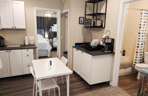 Cypress Gardens House | Private Entrance 1 Bd Guest Suite in Cypress Gardens near Legoland