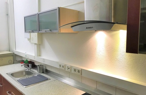 Rottenbach Apartment | Private family-friendly apartment - 8 people, with WIFI, small garden