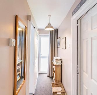Warwick Apartment | Private Flat in Warwickshire
