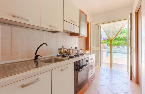 Torre Santa Sabina Villa | Private garden, Fenced, For FAMILIES, SEA 400 m away,