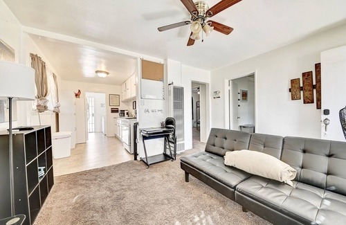Santa Ana Heights House | Private Getaway Near Disneyland & Long Beach!