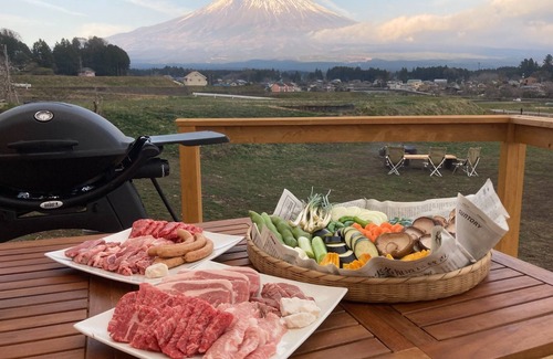 Fujinomiya RV Rental | Private glamping limited to 1 group per day 4 pe/Fujinomiya City Shizuoka