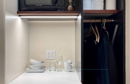 Woodlawn Apartment | Private Greenhouse Suite for 1 or 2 Guests