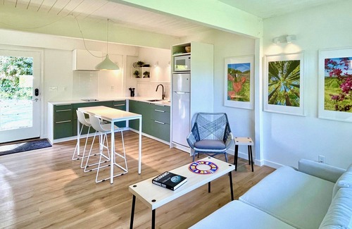 San Rafael House | Private Hillside Casita w/Views, Heated Pool – Between SF & Napa