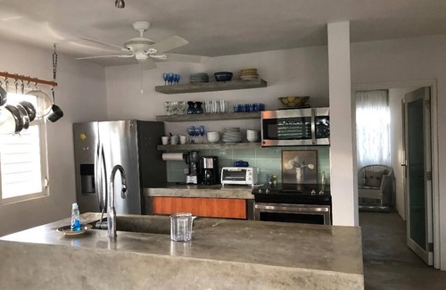 Bravos de Boston House | Private Home with Pool! Close to the Beach and Town.