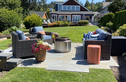 Camano Island House | Private House on the Waterfront in Quiet Beach Neighborhood.