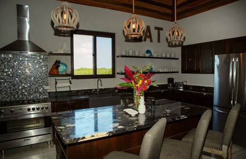 Placencia Villa | Private Island Beachfront Villa 1 Min From Village