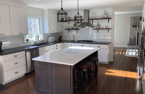 Somers House | Private Lakefront Home in Quiet Residential Area