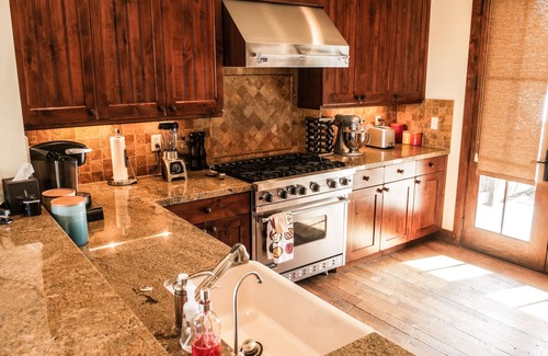 Park City Cabin | Private Luxury Mountain Cabin, Ski, Championship Golf, Spa, Promontory , Park Ci