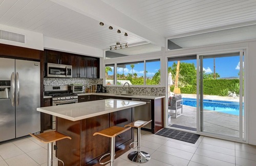 Cathedral City Cove House | Private Mid-Century Gem With Sweeping Views of Palm Springs!