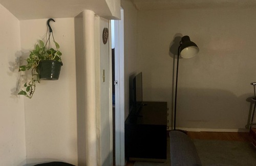 Fairview Bed & Breakfast | Private near Airport
