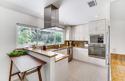 Melbourne Beach House | Private Oasis with Pool Walk to Melbourne Beach!