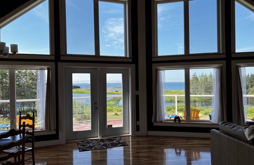 Richmond County House | Private Ocean Side Retreat