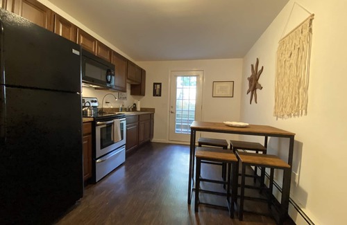 Ridge Apartment | Private One Bedroom Apartment with full kitchen, living room and full bath.