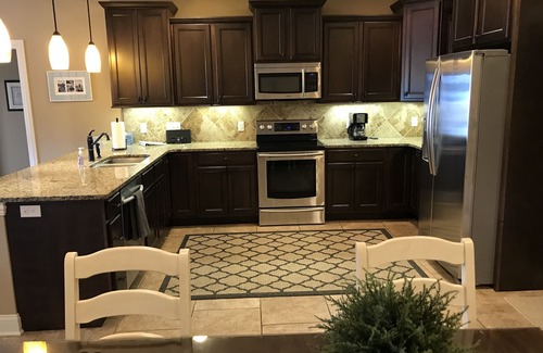 Osage Beach House | Private pool, 7 bedroom 5 bath waterfront home, pickleball court