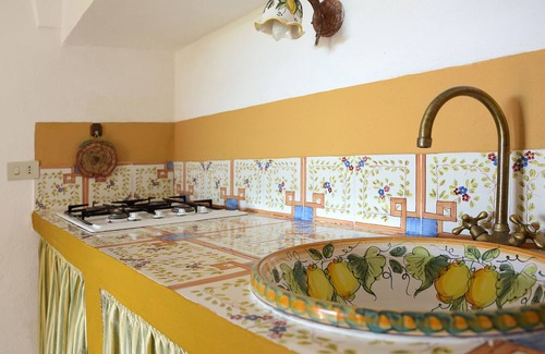 Pantelleria House | [Private Pool + Sea View + Garden + Barbecue] Mansion "Dammuso"