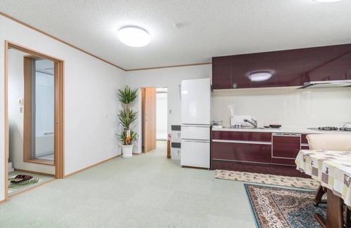 Kawaguchi House | Private rental for up to 9 people 2 minutes wal - Travel Palace Miyuki/Kawaguchi Saitama