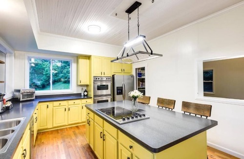 Camp Dennison Cottage | Private River House on 5 acres directly on the Little Miami River