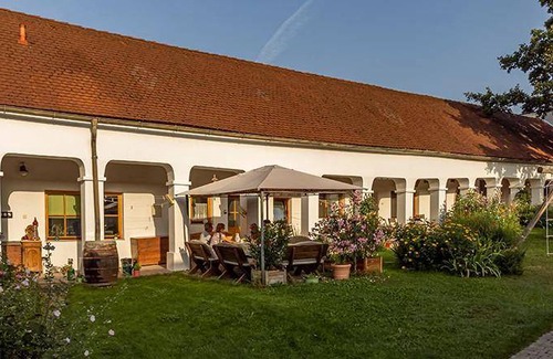 Herrnbaumgarten Resort | Private room ∙ 4 guests