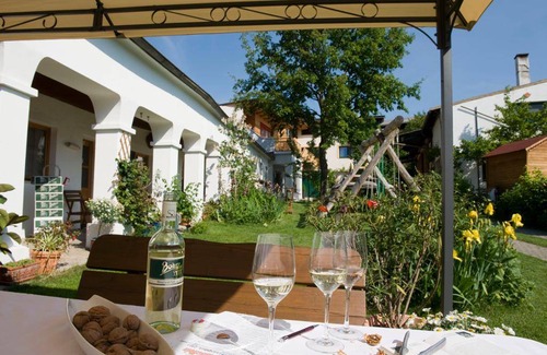 Herrnbaumgarten Resort | Private room ∙ 4 guests