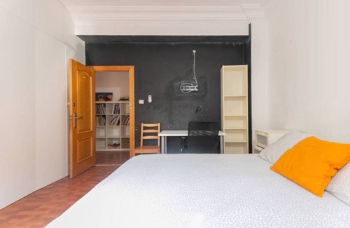 En Corts Resort | Private room ∙ 1 bedroom ∙ 1 guest