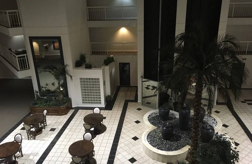 Nassau Bay Resort | Private room ∙ 1 guest