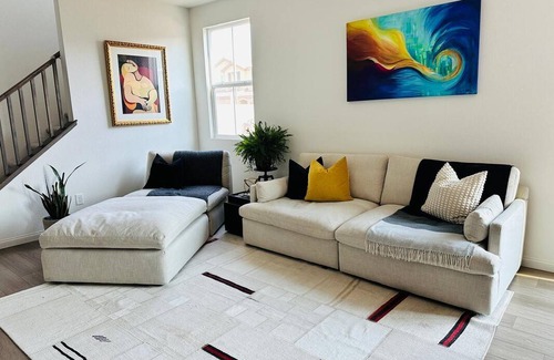 Henderson Resort | Private room ∙ 2 guests
