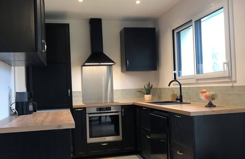 Vezin-le-Coquet Bed & Breakfast | Private room in shared apartment by the week