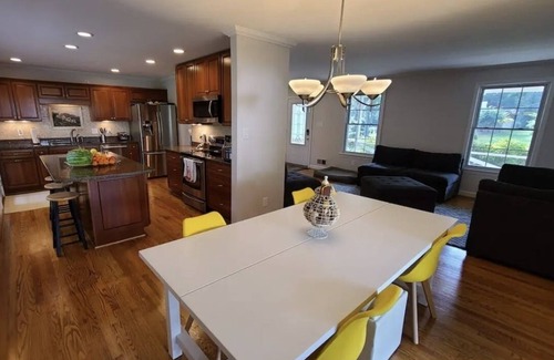 Fairland House | Private room in silver spring with cozy place