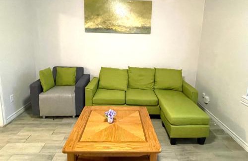 Dallas House | Private room near downtown Dallas