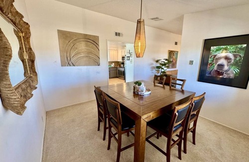 Joshua Tree House | Private Rooms! Hot Tub! Fire Pit! Bar! Mini-Golf!