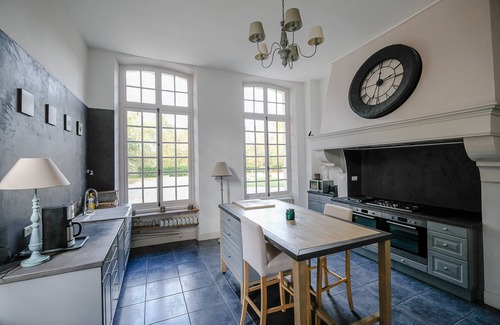 Isle-sur-Marne House | Private stay in an 18th-century château